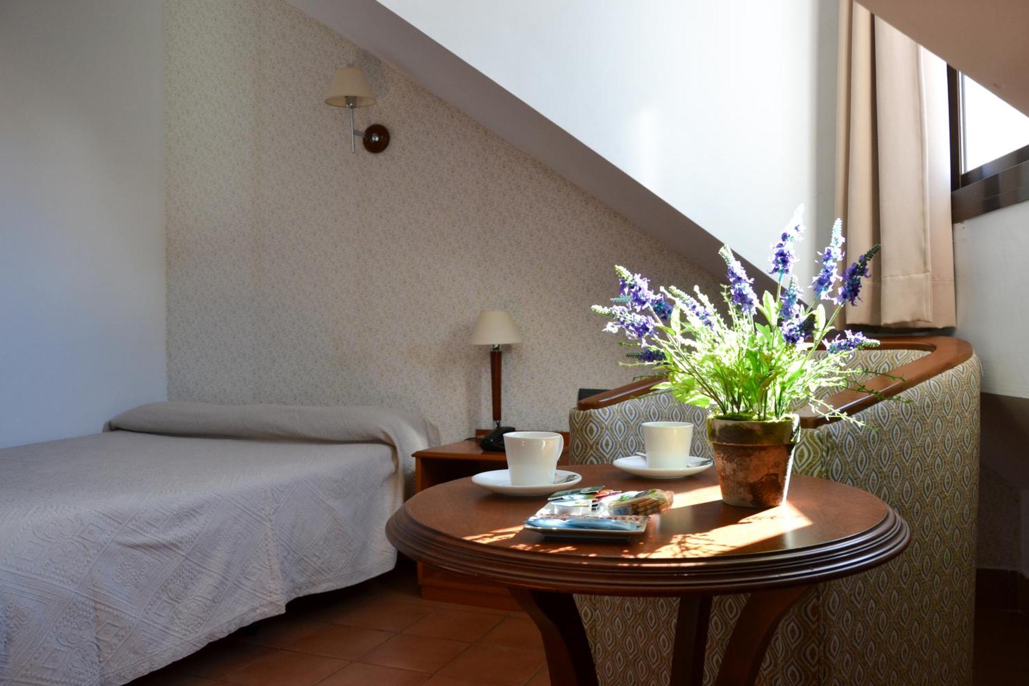 Bed & Breakfast I Am La And